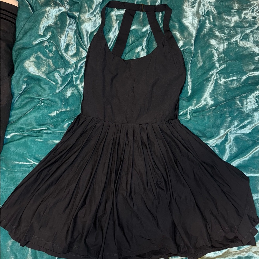 HALARA Black Backless Dress